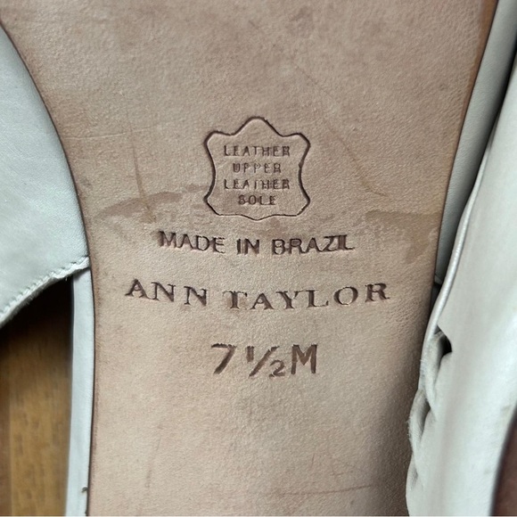 Ann Taylor Cream Slingback Heels with Pleated Design - Picture 5 of 9